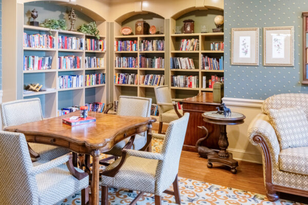 Senior Living Photography of Resident Library is light and bright. Keynote Creative in Springfield, Mass.